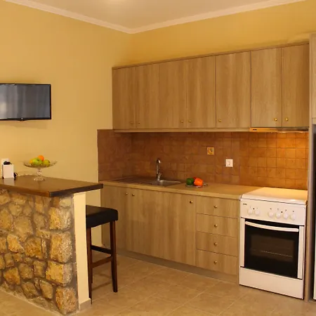 Alkionis Pool View Apartment