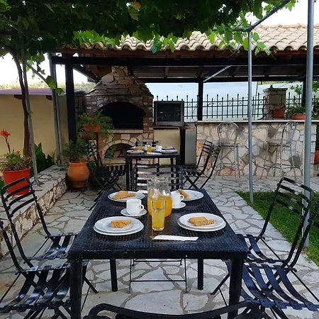 Alkionis Pool View Apartment