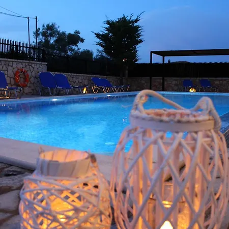 Alkionis Pool View アパート *